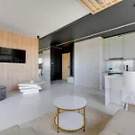 Zajezdnia Wrzeszcz Seaside & Parking By Downtown Apartment