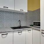 Zajezdnia Wrzeszcz Seaside & Parking By Downtown شقة