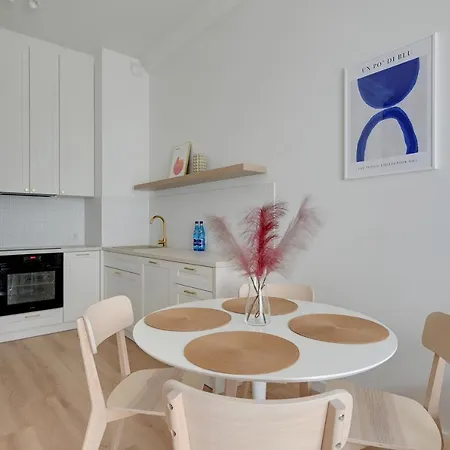 Downtown Zajezdnia Wrzeszcz Apartament