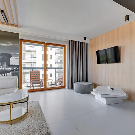 Apartamento Zajezdnia Wrzeszcz Seaside & Parking By Downtown Gdansk