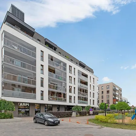Zajezdnia Wrzeszcz Seaside & Parking By Downtown *