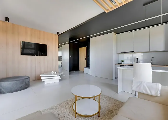 Zajezdnia Wrzeszcz Seaside & Parking By Downtown Daire