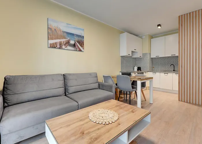 Zajezdnia Wrzeszcz Seaside & Parking By Downtown Gdansk