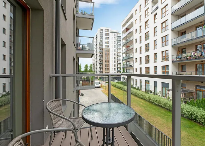 Daire Zajezdnia Wrzeszcz Seaside & Parking By Downtown